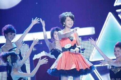 ​我爱记歌词领唱凌晗结婚了吗