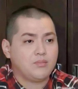 ​爆！吴亦凡监狱生活被曝！胖20斤，当小班长，创作正能量歌曲！