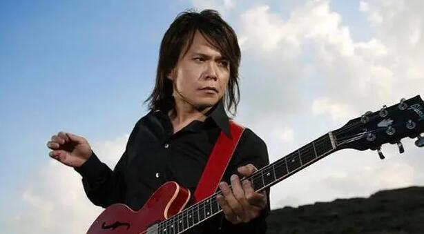 寒风吹起细雨淋漓是什么歌