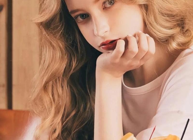 冷静期要不要主动联系，要对方的性格来决定(冷静期间要不要和对方联系)