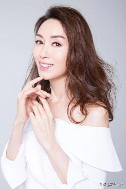 郭可盈：生于中国香港，籍贯广东中山。中国香港影视女演员