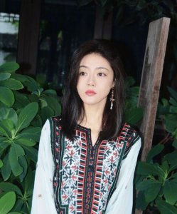 ​邓家佳记录感染新冠经历 透露第八天已转阴