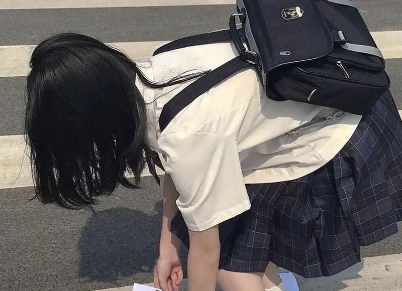 情窦初开的时候的心态(在情窦初开的年龄遇见彼此) 情窦初开的时候的心态(在情窦初开的年龄遇见彼此)