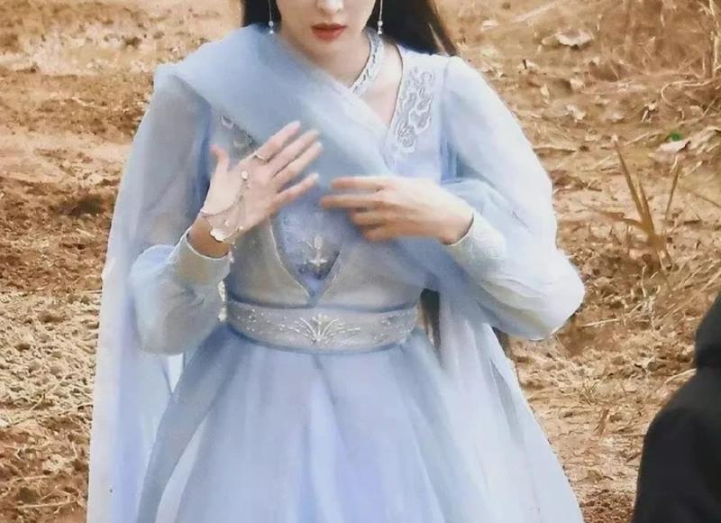 爱情不是唯一,但是它可以变得独一无二 爱情不是唯一,但是它可以变得独一无二