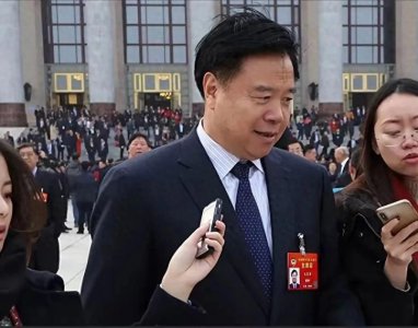 ​王宜林落马背后：网友热评“油耗子”的贪欲与代价！