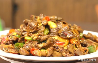 ​鸡杂怎么炒又嫩又好吃(鸡杂怎么炒又嫩又好吃五十岁以后留什么发型好看)