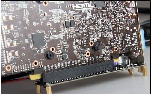 笔记本是否支持外接显卡（笔记本电脑竟然还可以外接显卡）(8)