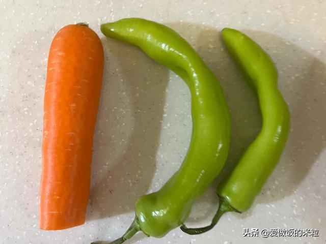 辣炒扇贝肉的最佳做法大全（味道鲜美好吃不贵）(3)