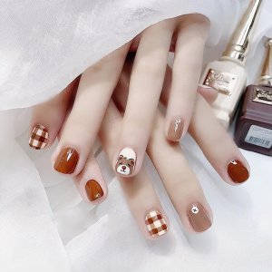 ​最适合冬天的4款治愈系美甲！太暖了