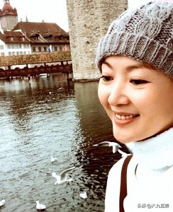 ​她靠一部戏红到现在，却因爱情有“洁癖”，48岁至今未婚