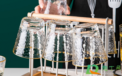 ​扫码送杯子有风险吗