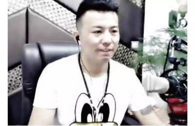 ​这里有一个视频主播界扛把子的，东北籍利哥，他说希望能像赵本山一样⋯⋯