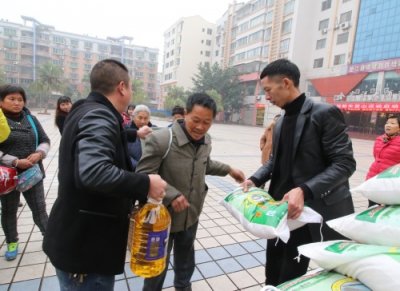 ​垫江澄溪镇：“商会+”模式助力基层治理与发展