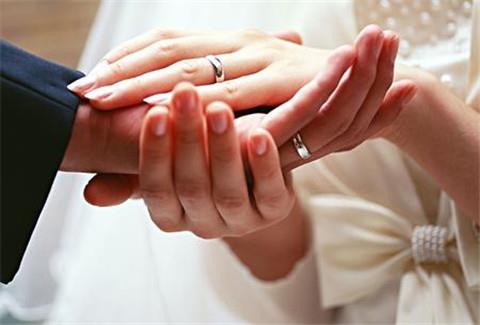 比出轨更伤人的是什么3