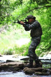 ​高清大图！看侦察兵出击