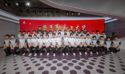 ​收获新身份！济南历城二中女足9位队员步入大学